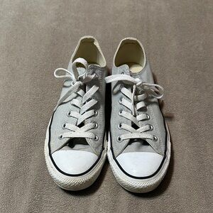 Converse Light Grey Sneakers